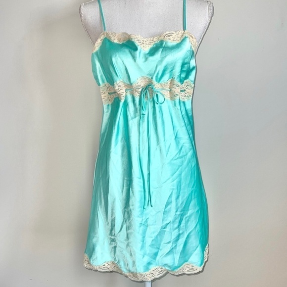Victoria’s Secret Y2K Satin Slip Dress - Picture 1 of 4